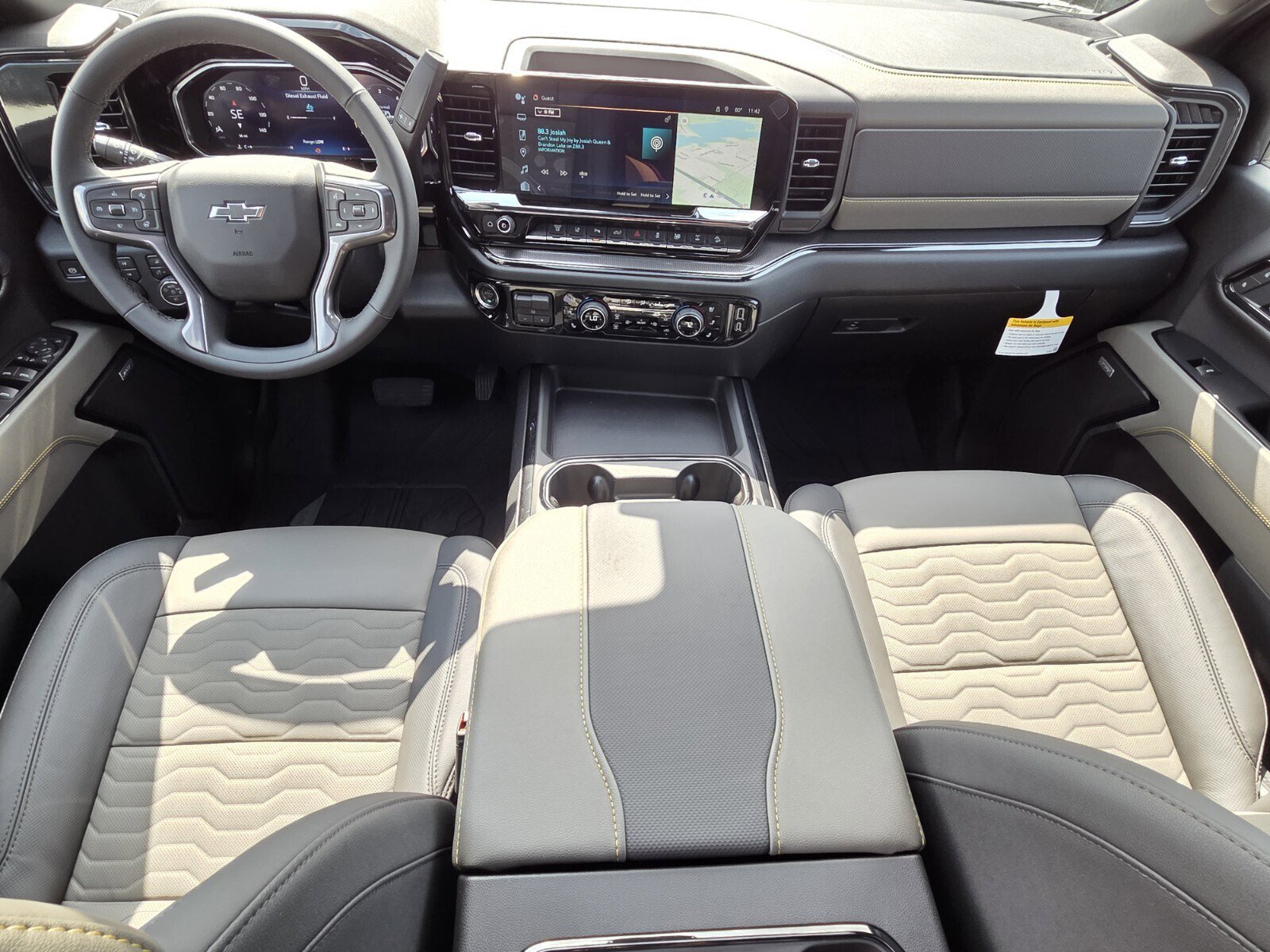 New 2026 Chevrolet Silverado 2500 ZR2 AWD/4WD image 7