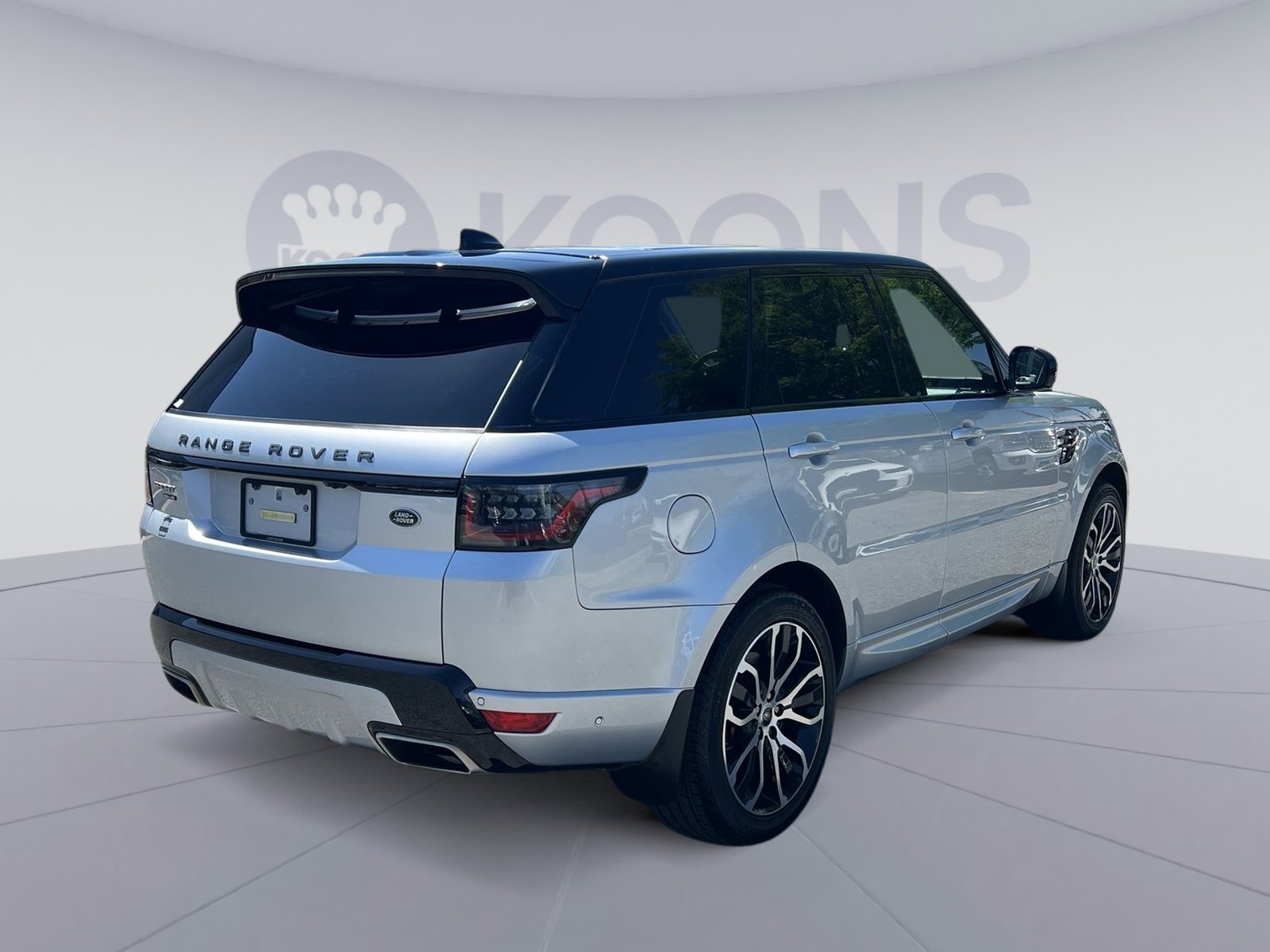 Used 2020 Land Rover Range Rover Sport HSE Dynamic image 16
