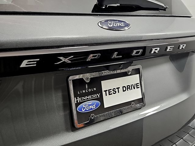 Used 2026 Ford Explorer Active w/ Active Comfort Package RWD image 24
