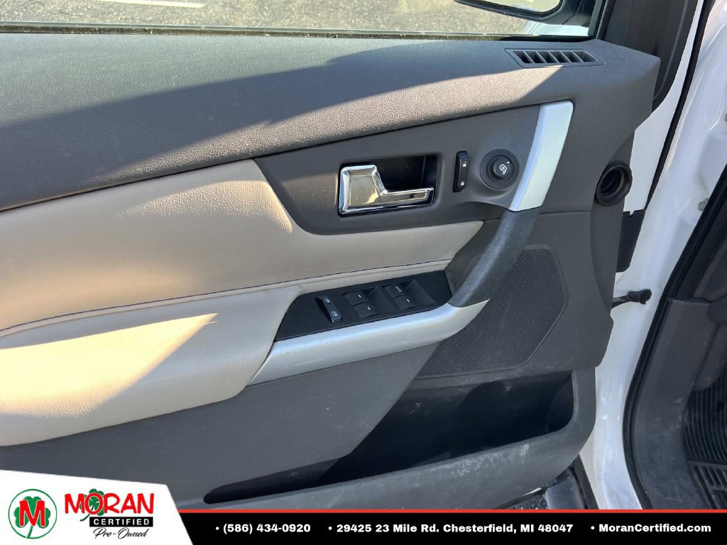 Used 2012 Ford Edge SEL FWD image 13
