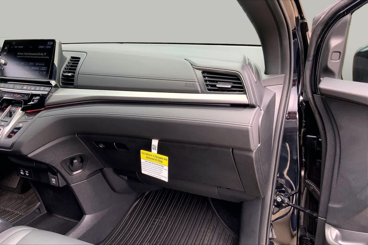 Used 2026 Honda Odyssey Sport-L image 19