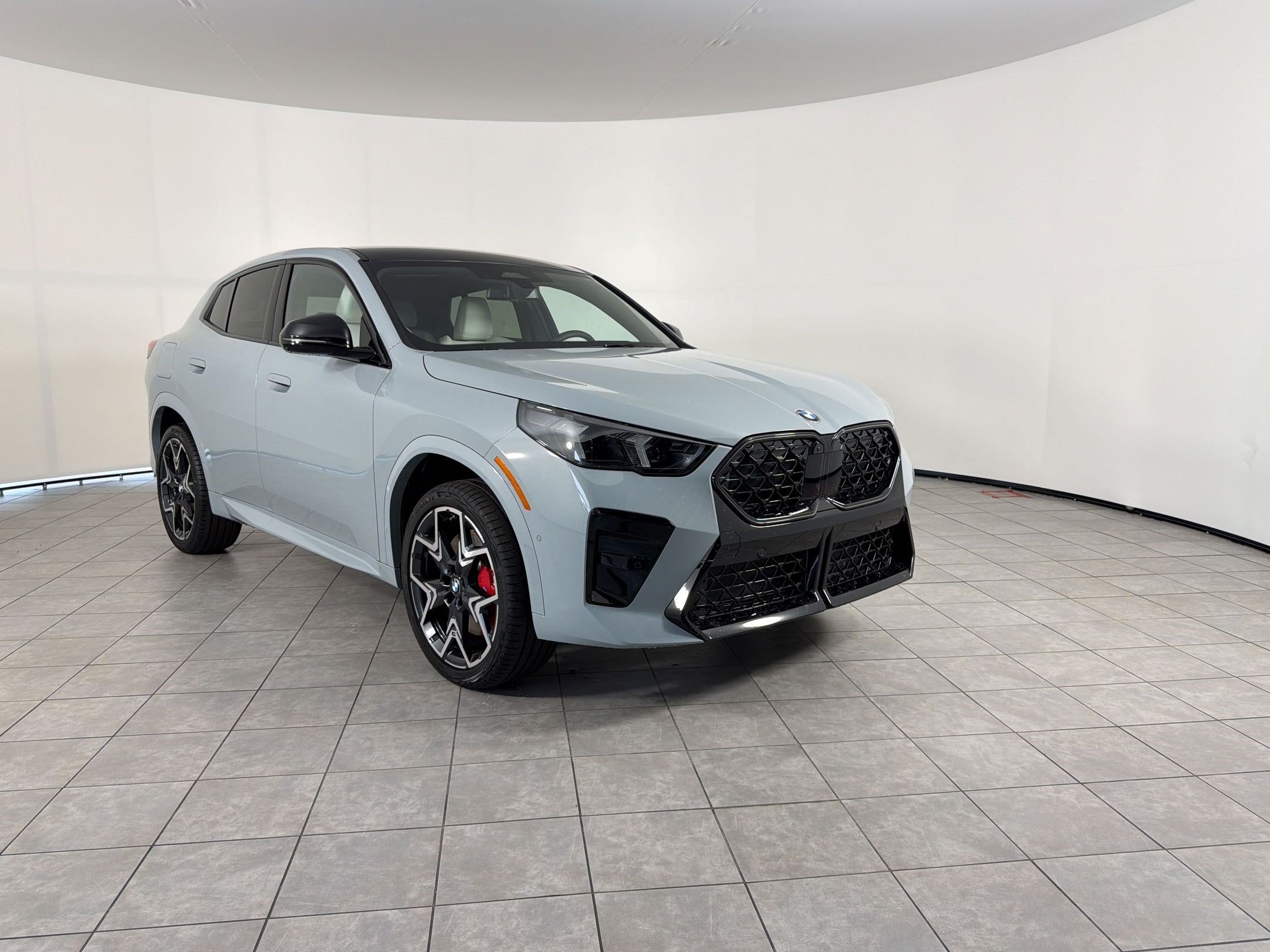 New 2026 BMW X2 xDrive28i w/ Technology Package AWD/4WD image 6