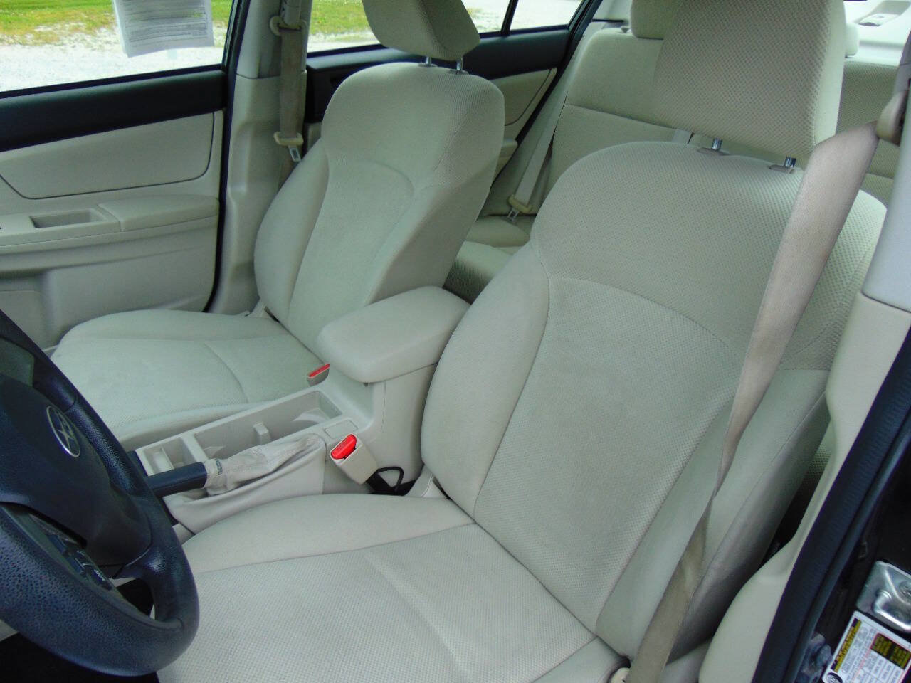 Used 2014 Subaru Impreza 2.0i AWD/4WD image 8
