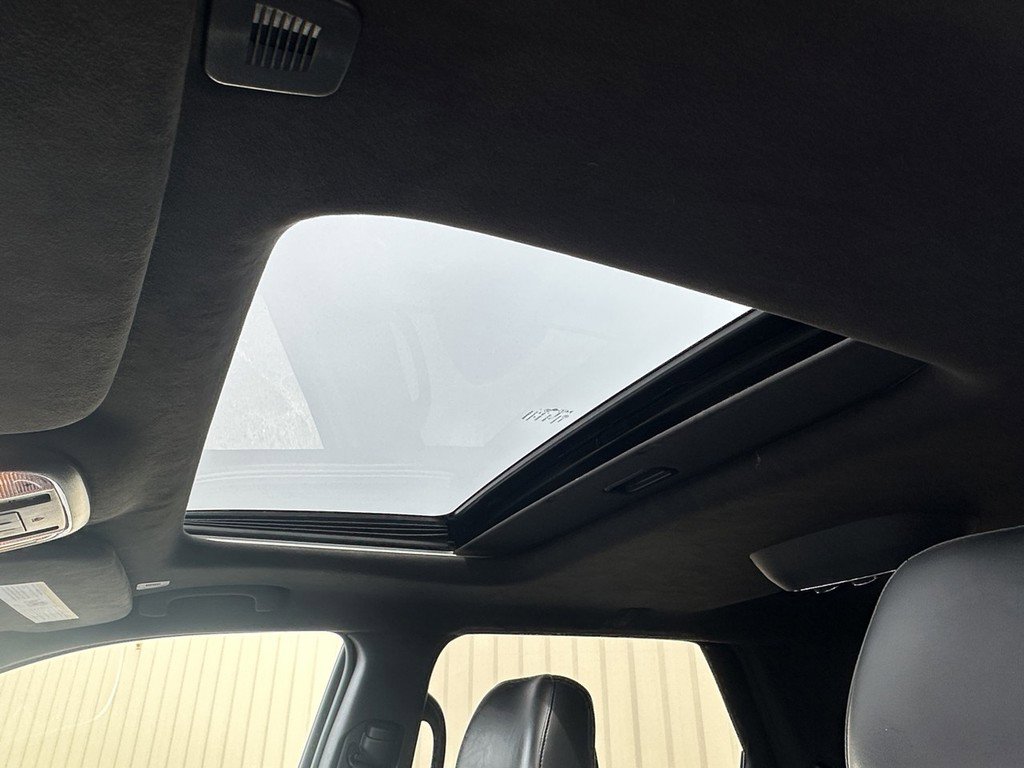 Used 2018 Dodge Durango Citadel image 4