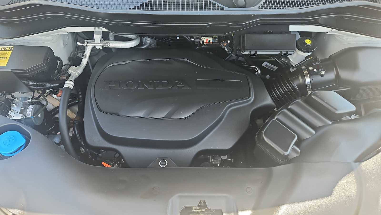 Certified 2022 Honda Pilot Sport image 17
