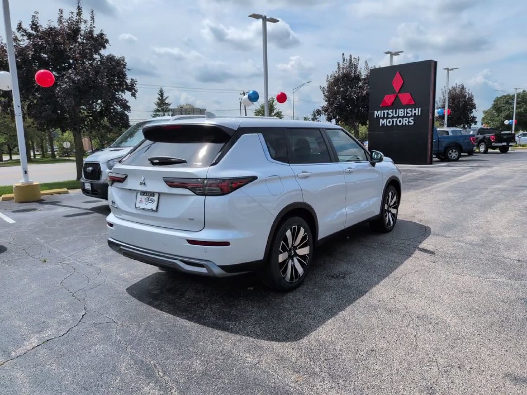 New 2026 Mitsubishi Outlander SE AWD/4WD image 4