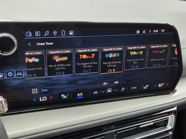 Used 2025 Chevrolet Traverse LT image 31