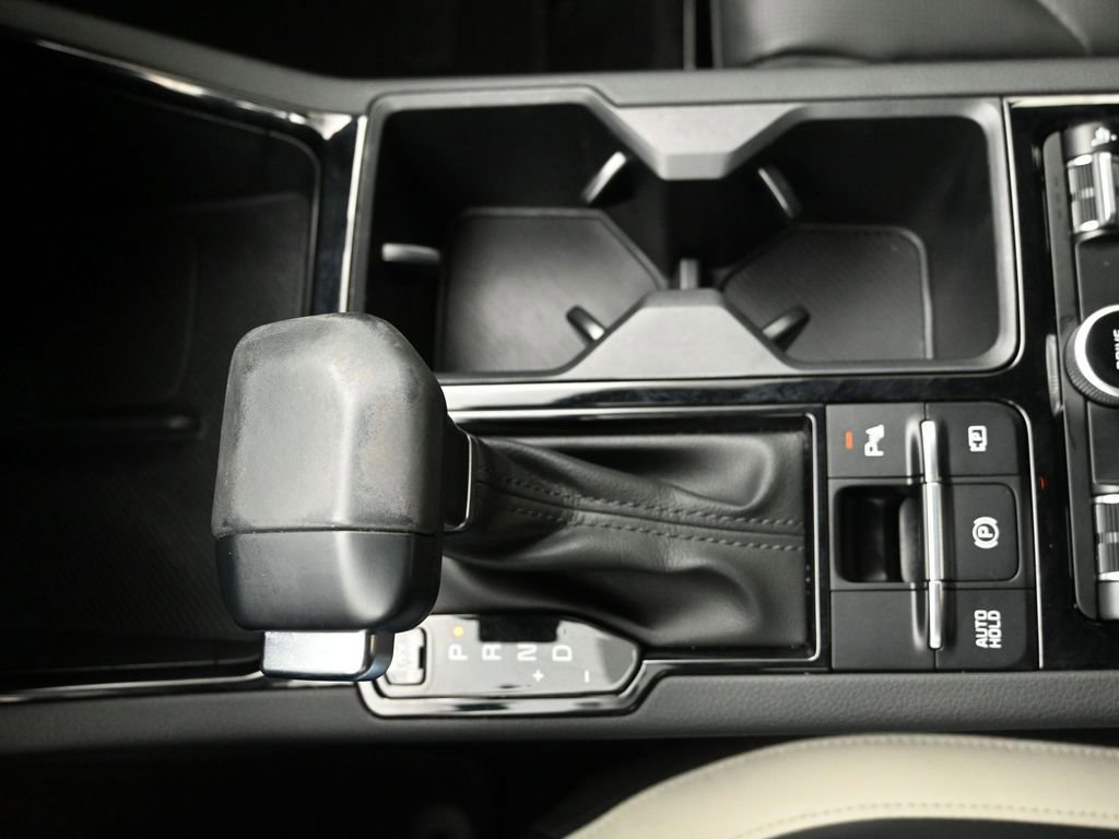 Used 2025 Kia K5 GT-Line w/ GT-Line Premium Package image 19