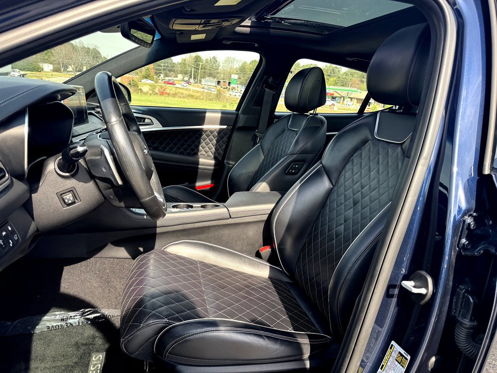Used 2020 Genesis G70 3.3T w/ Sport Package image 3