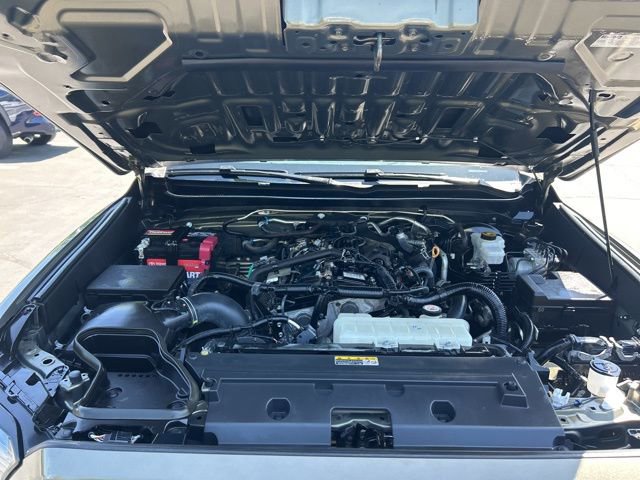 Used 2024 Toyota Tacoma TRD Off-Road AWD/4WD image 15