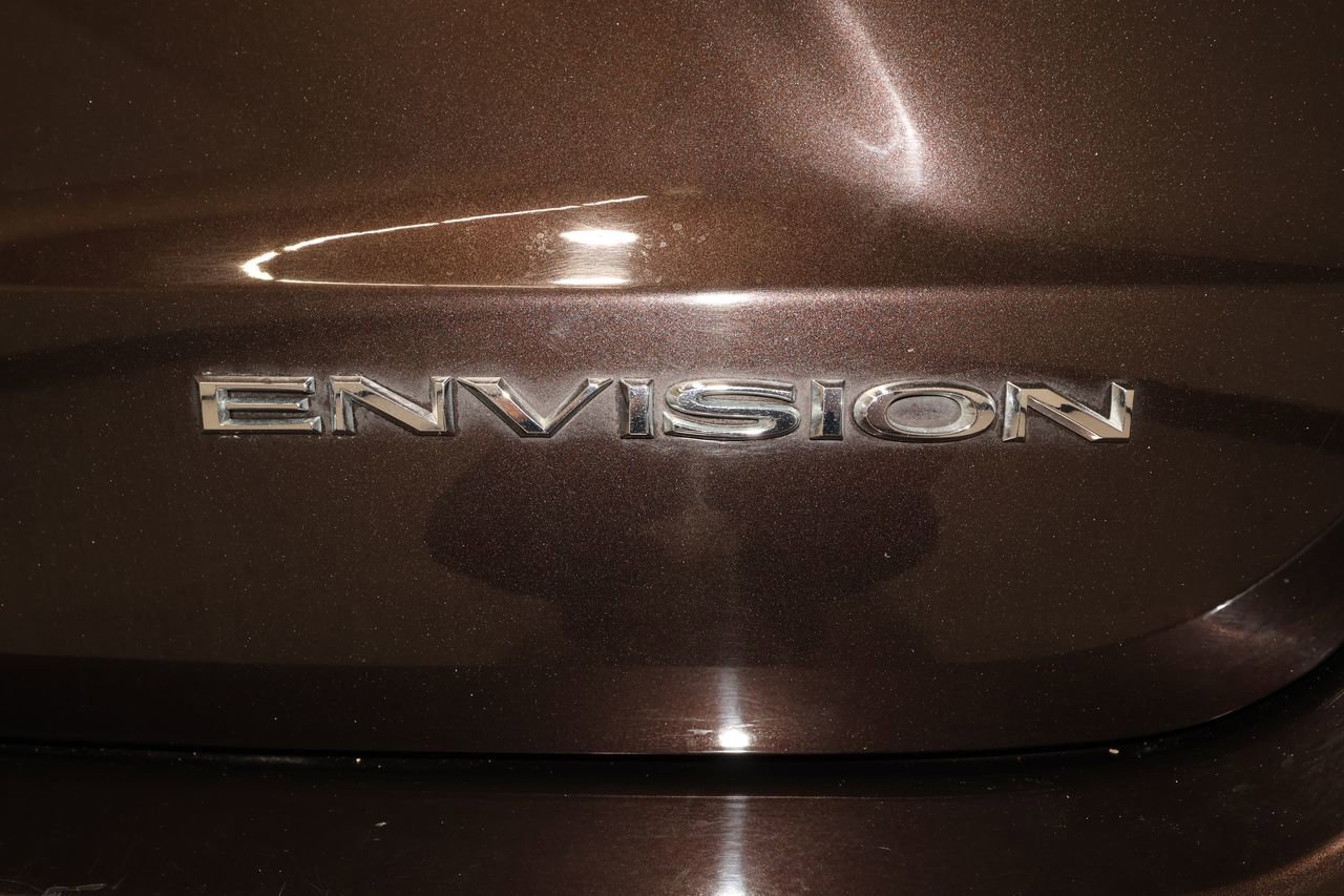 Used 2020 Buick Envision Essence image 36