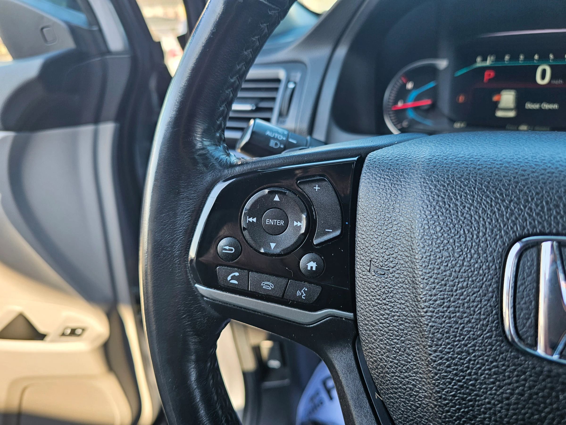 Used 2020 Honda Pilot Elite image 19