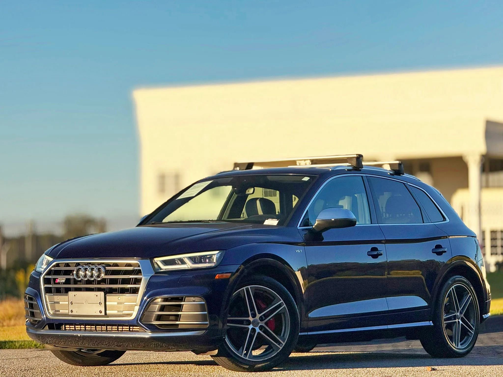 Used 2018 Audi SQ5 Premium Plus w/ S Sport Package image 1