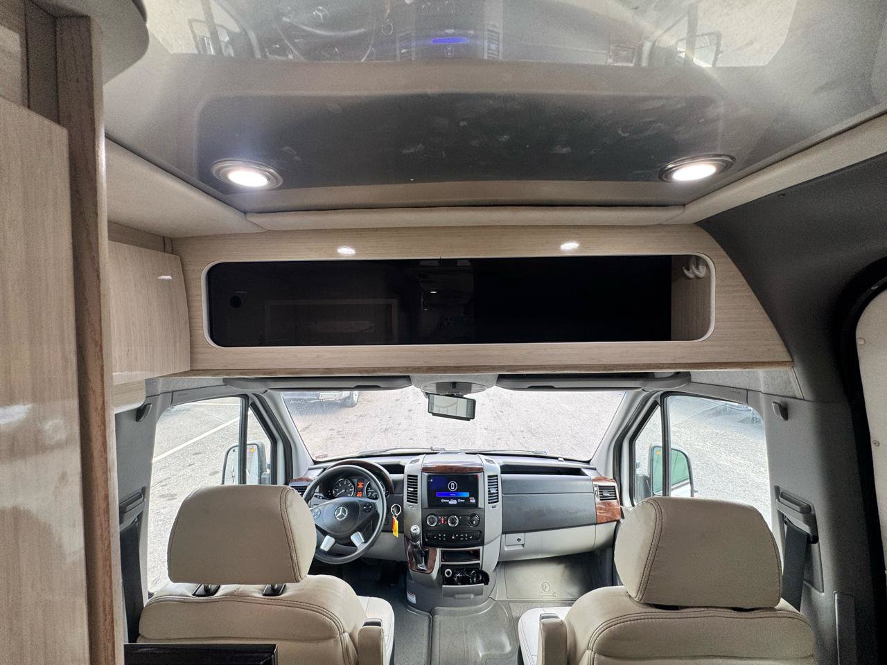 Used 2015 Mercedes-Benz Sprinter 3500 image 43