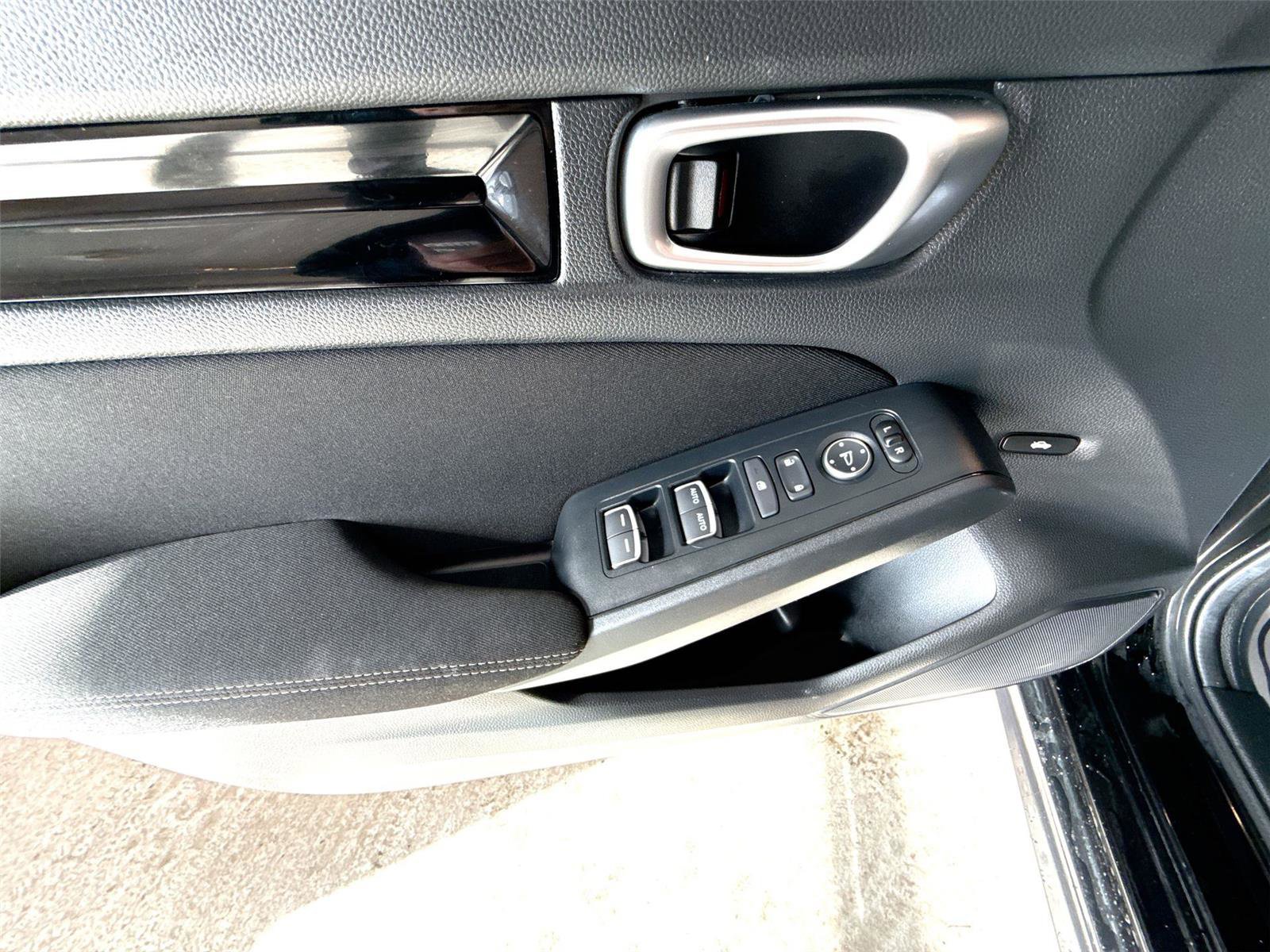 Used 2024 Honda Civic EX image 15