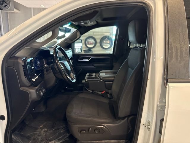 Used 2024 Chevrolet Silverado 2500 LT w/ Convenience Package AWD/4WD image 22