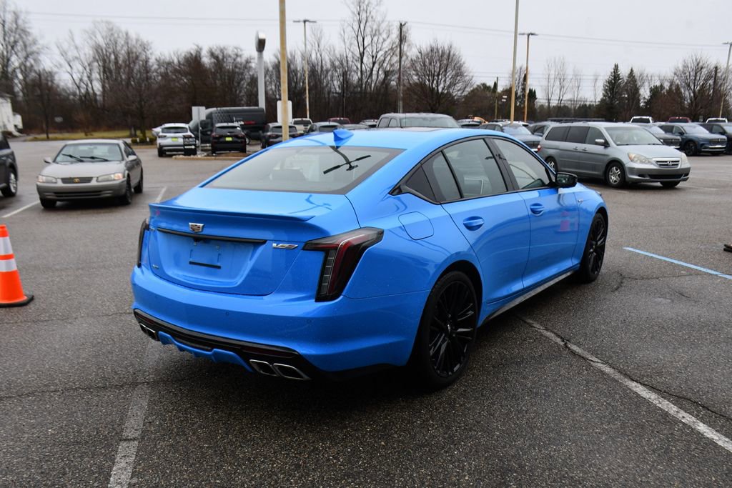 Used 2022 Cadillac CT5 V w/ LPO, ONYX Package image 6