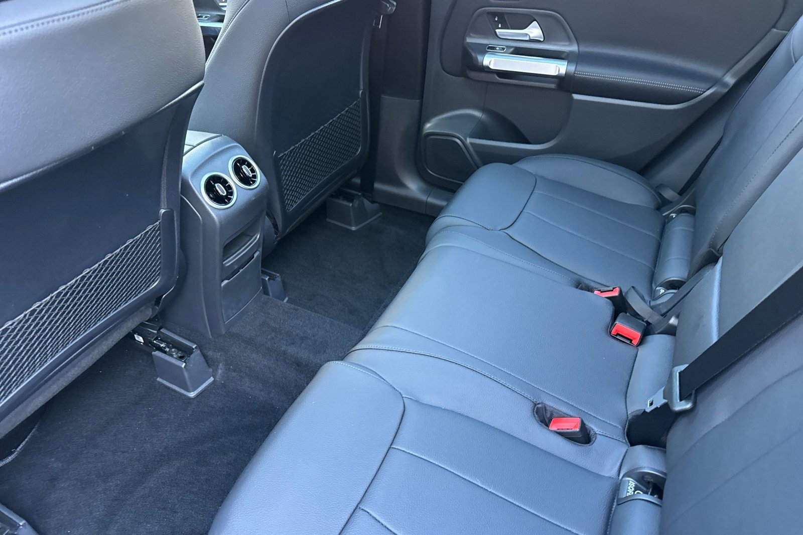 New 2026 Mercedes-Benz GLB 250 image 20