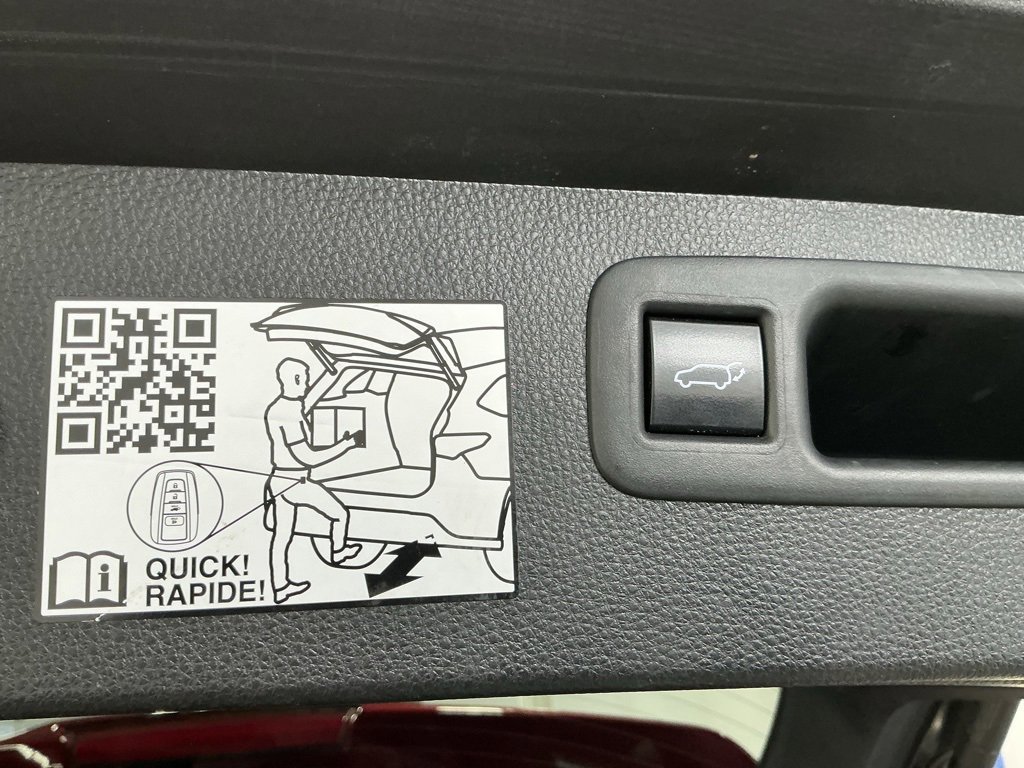 Used 2022 Toyota Highlander Platinum image 35