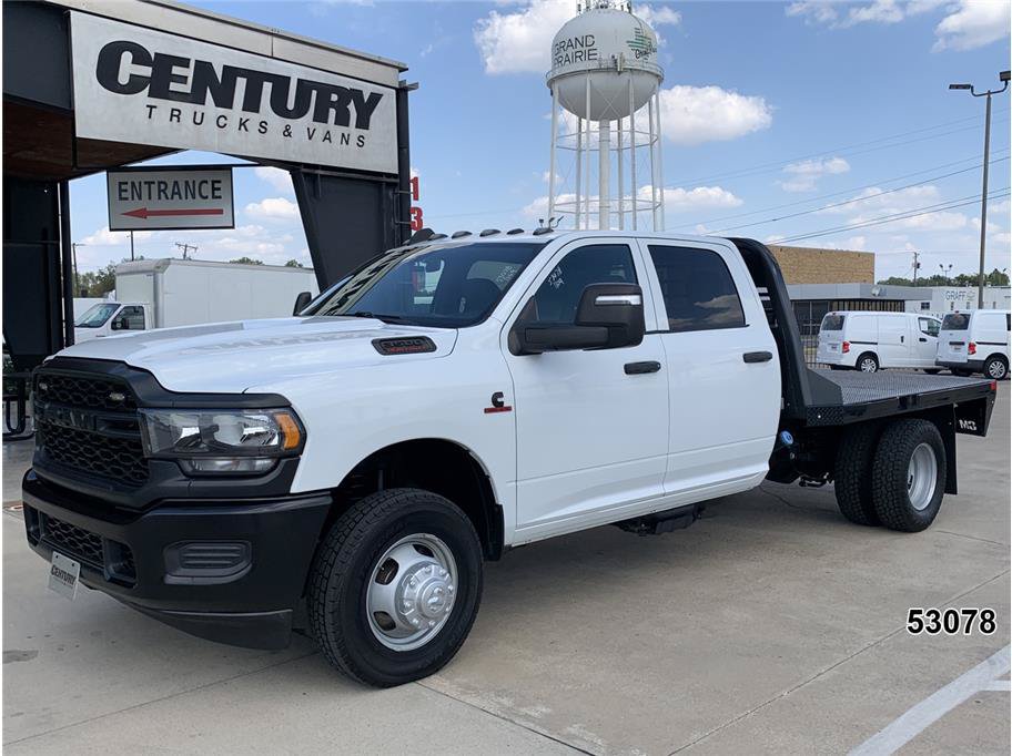 Used 2024 RAM 3500 Tradesman AWD/4WD image 1
