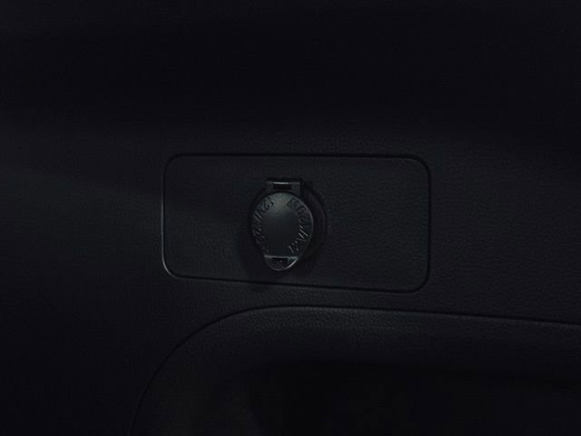 Used 2023 Toyota RAV4 XLE w/ Convenience Package image 13