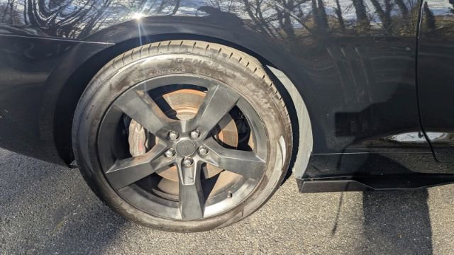 Used 2010 Chevrolet Camaro SS w/ RS Package RWD image 12