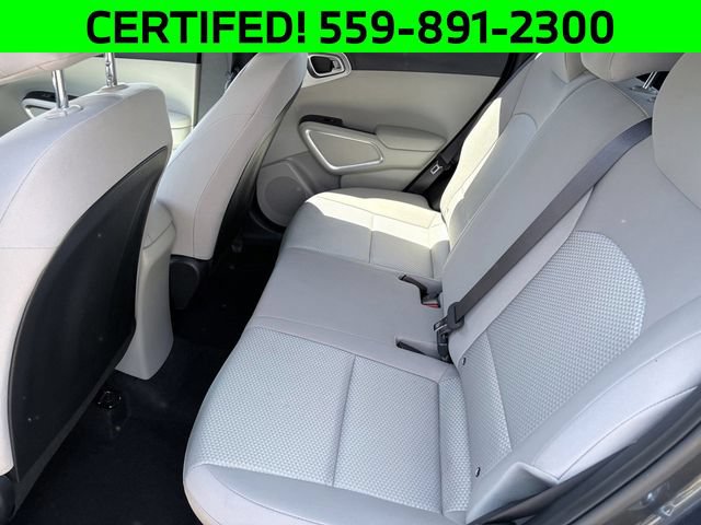 Certified 2025 Kia Soul LX w/ LX Technology Package FWD image 8