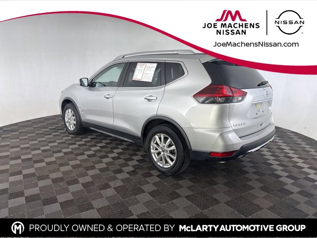Certified 2020 Nissan Rogue SV image 7