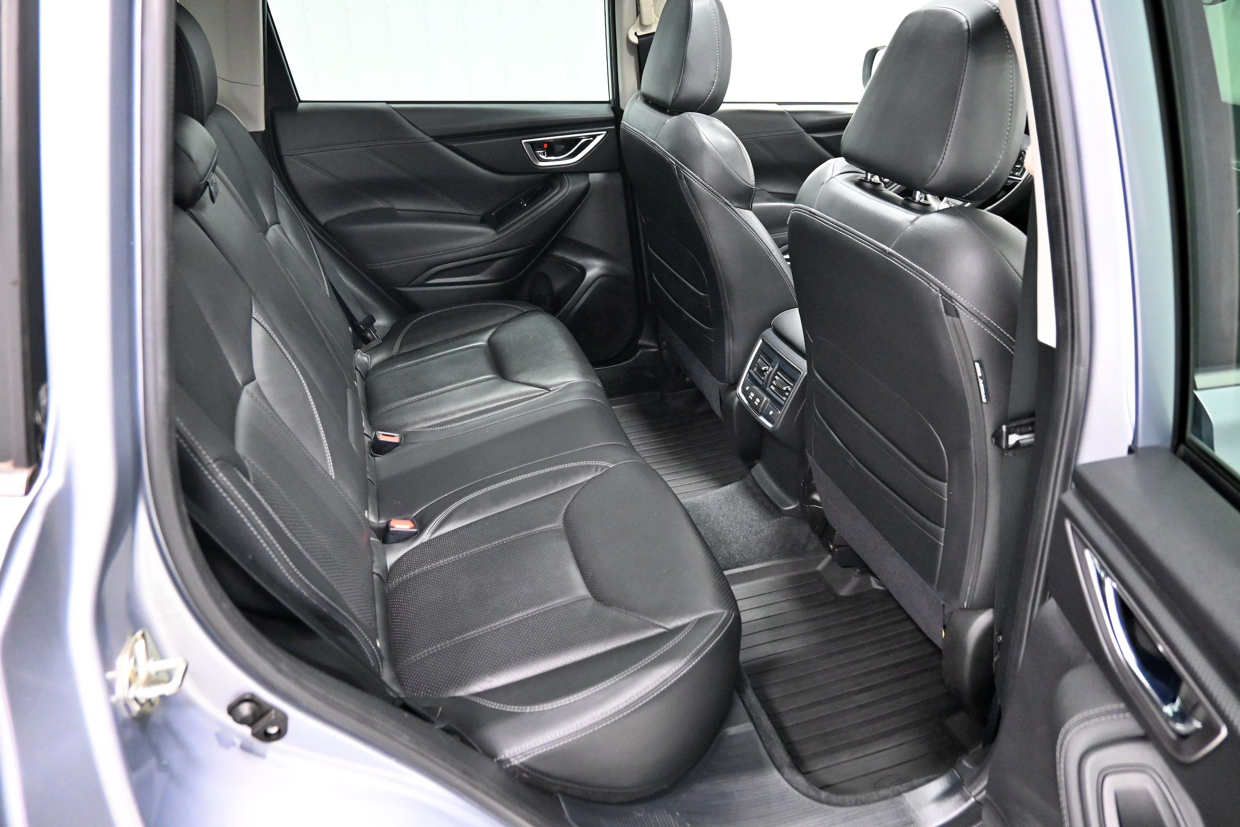 Used 2020 Subaru Forester Touring AWD/4WD image 31