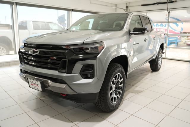 New 2026 Chevrolet Colorado Z71 w/ Technology Package AWD/4WD image 4