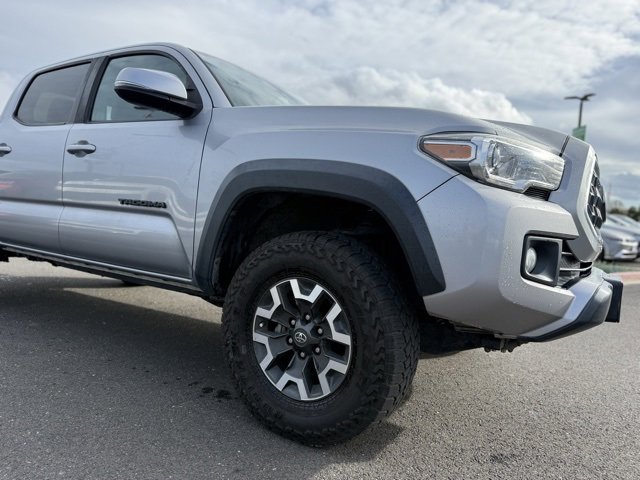 Used 2019 Toyota Tacoma TRD Off-Road image 12