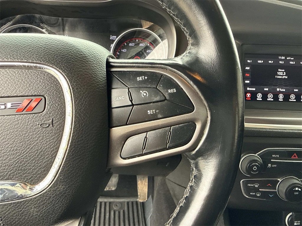 Used 2021 Dodge Charger SXT w/ Leather Interior Group image 15