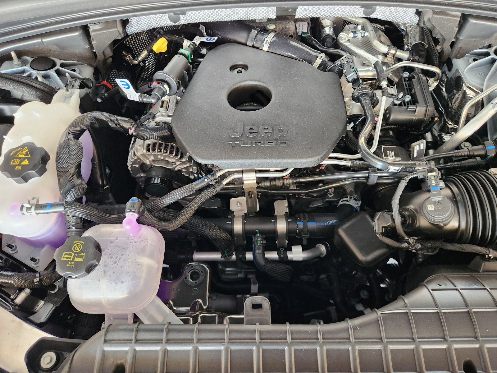 New 2026 Jeep Grand Cherokee Altitude RWD image 23