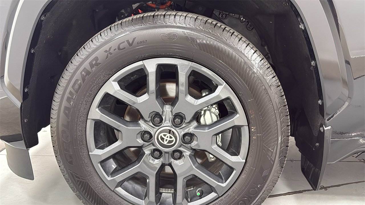 Certified 2026 Toyota Sequoia Platinum image 25