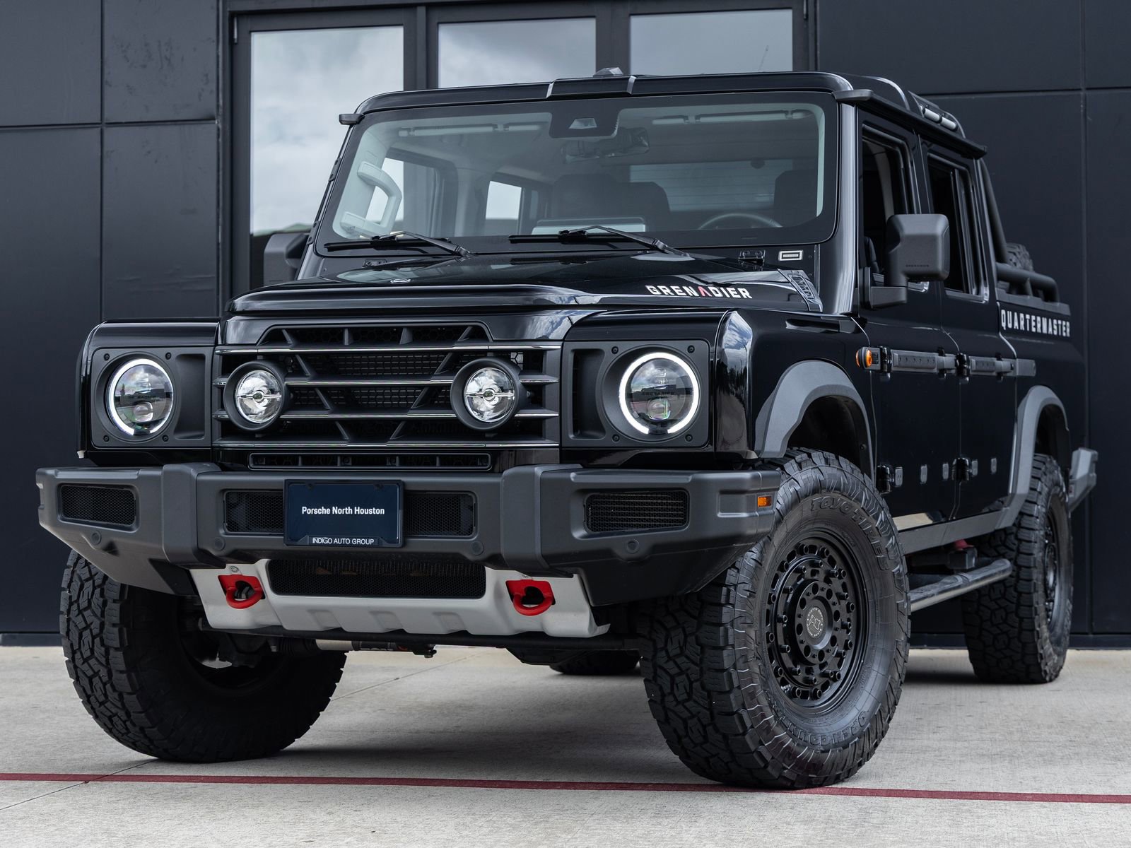 Used 2025 INEOS Grenadier image 1