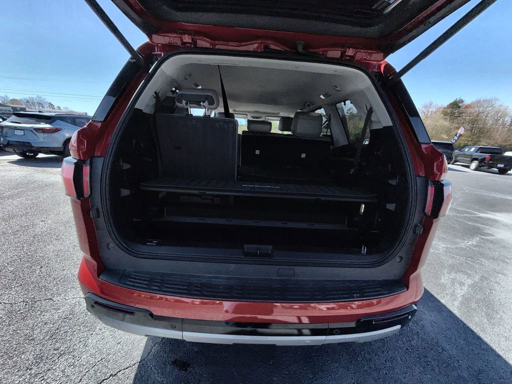 Used 2023 Toyota Sequoia Limited AWD/4WD image 27
