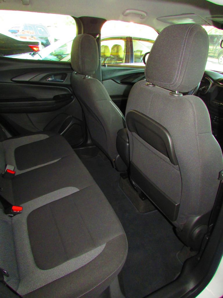 Used 2022 Chevrolet TrailBlazer LS image 20