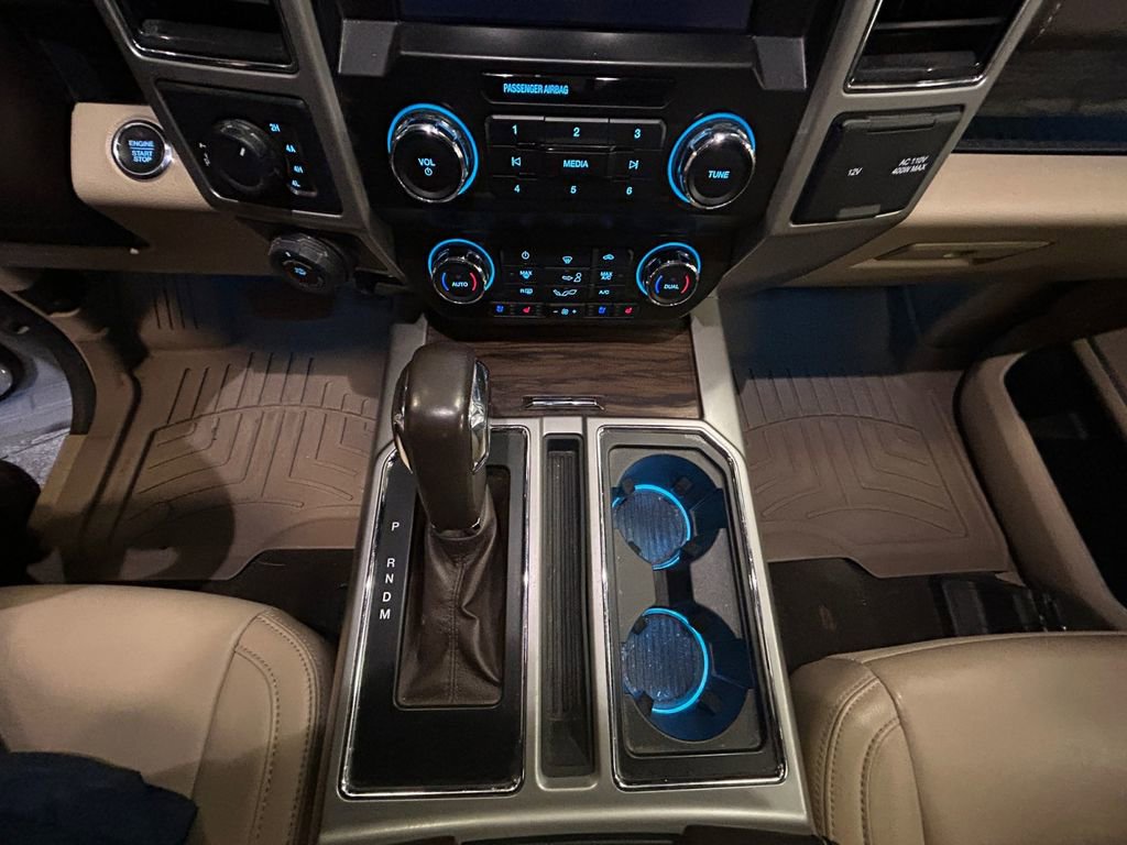 Used 2019 Ford F150 Lariat image 11