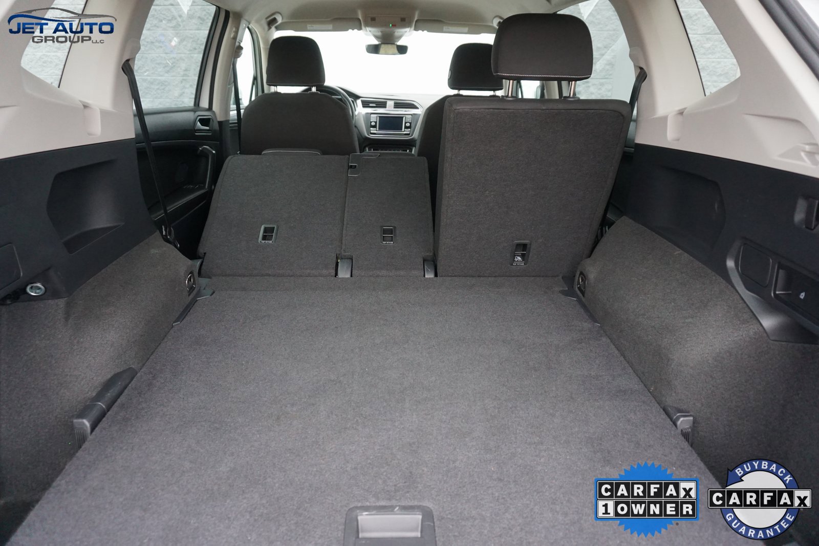 Used 2024 Volkswagen Tiguan S image 18