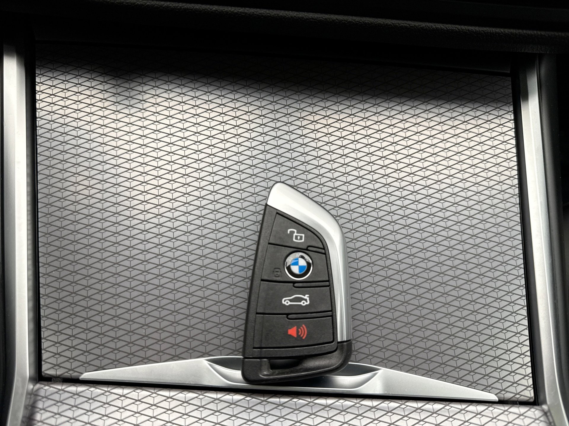 Used 2025 BMW 330i xDrive Sedan w/ M Sport Package image 25