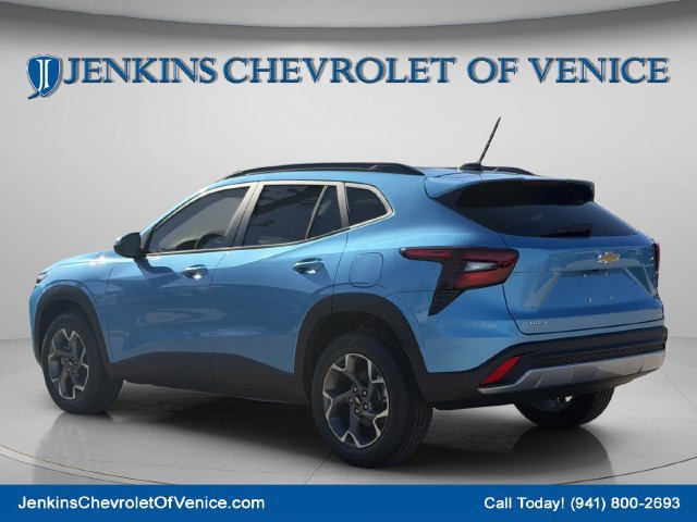 New 2026 Chevrolet Trax LT w/ Sunroof Package FWD image 7
