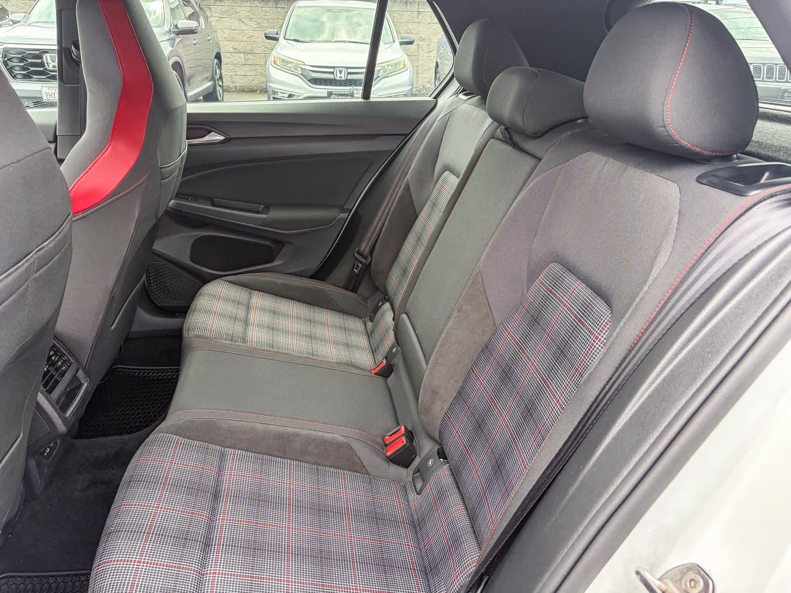 Used 2022 Volkswagen GTI S FWD image 17
