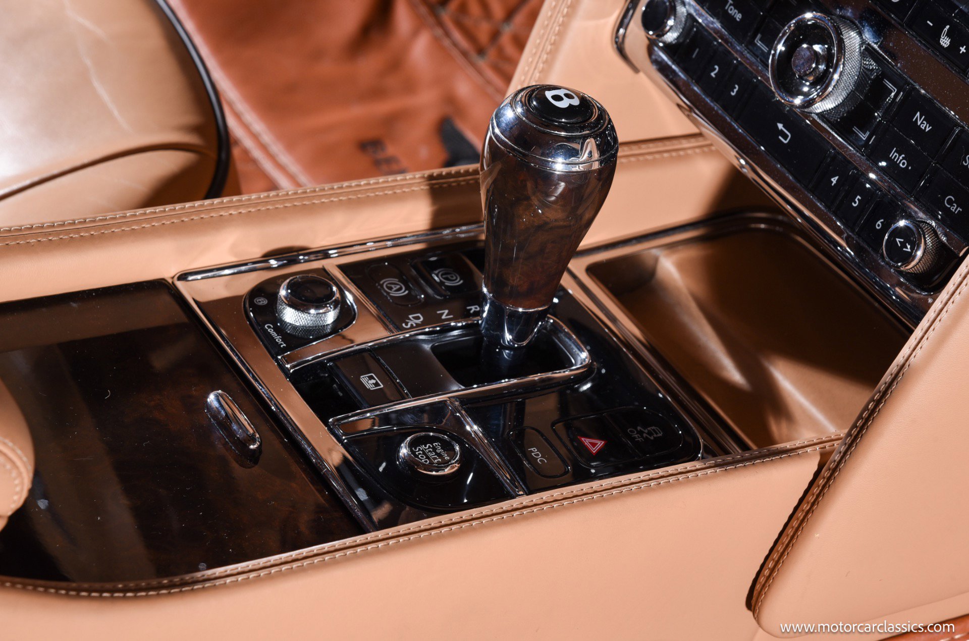 Used 2012 Bentley Mulsanne RWD image 39