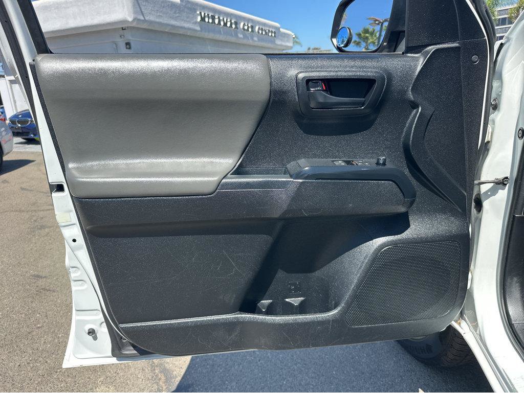 Used 2022 Toyota Tacoma SR RWD image 15