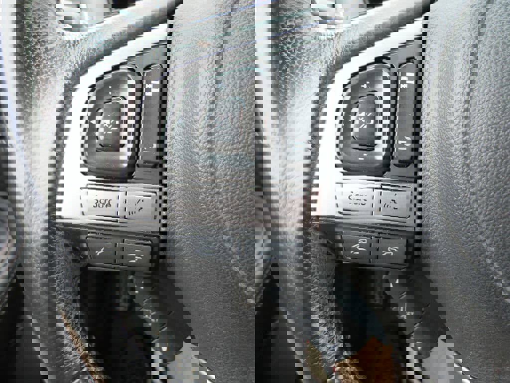 Used 2017 Subaru Outback 2.5i Limited AWD/4WD image 28