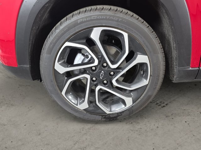 Used 2026 Chevrolet Trax RS w/ Driver Confidence Package FWD image 9
