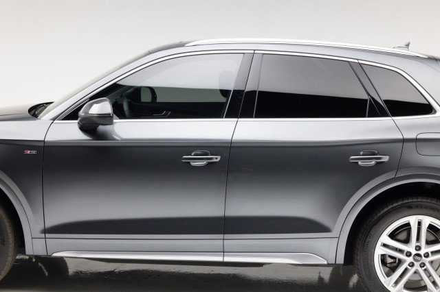 Used 2021 Audi Q5 e Premium w/ Convenience Package image 33