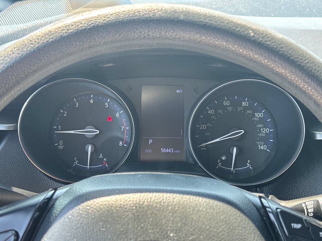 Used 2019 Toyota C-HR LE FWD image 16