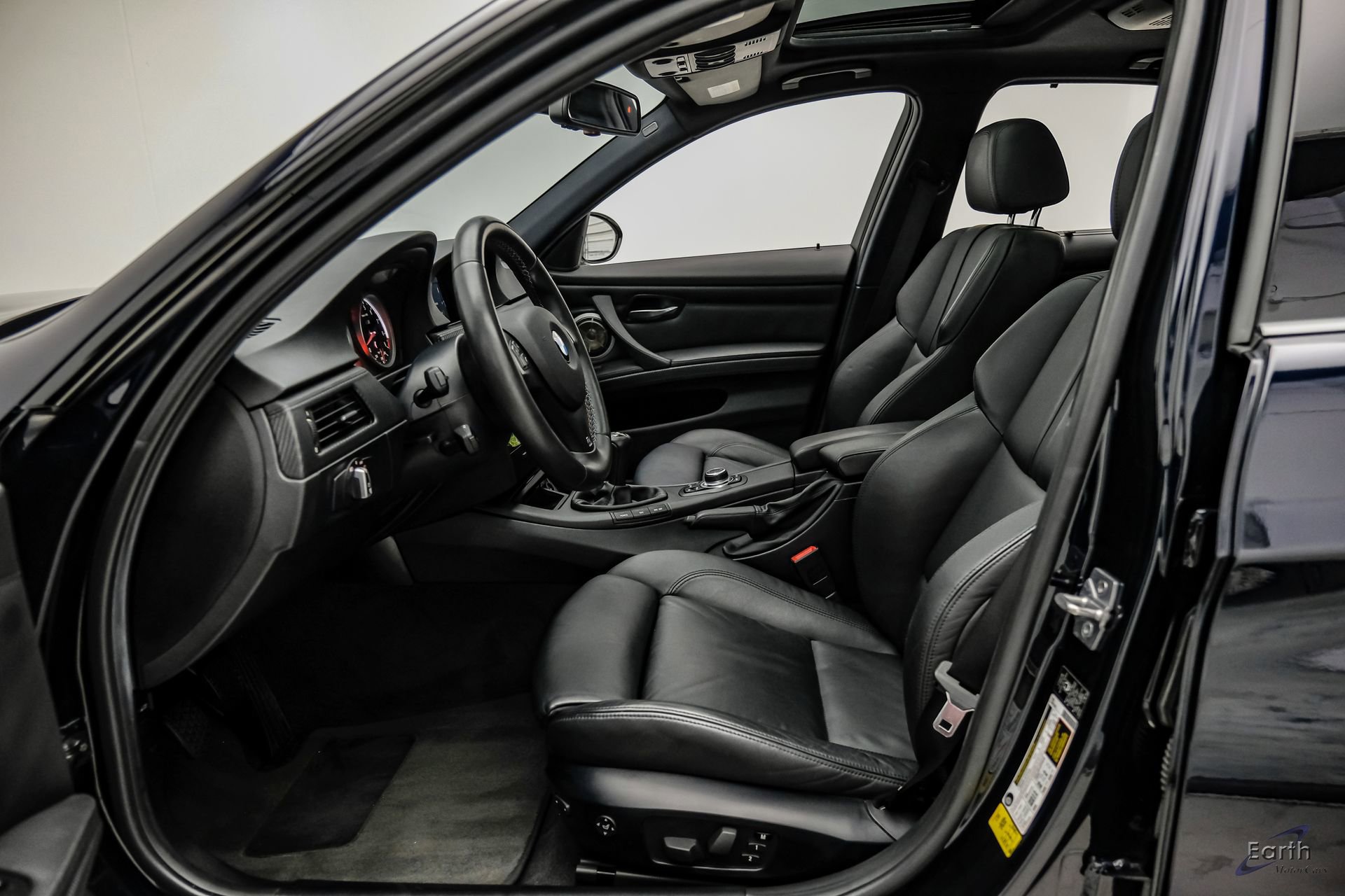Used 2011 BMW M3 Sedan RWD image 37