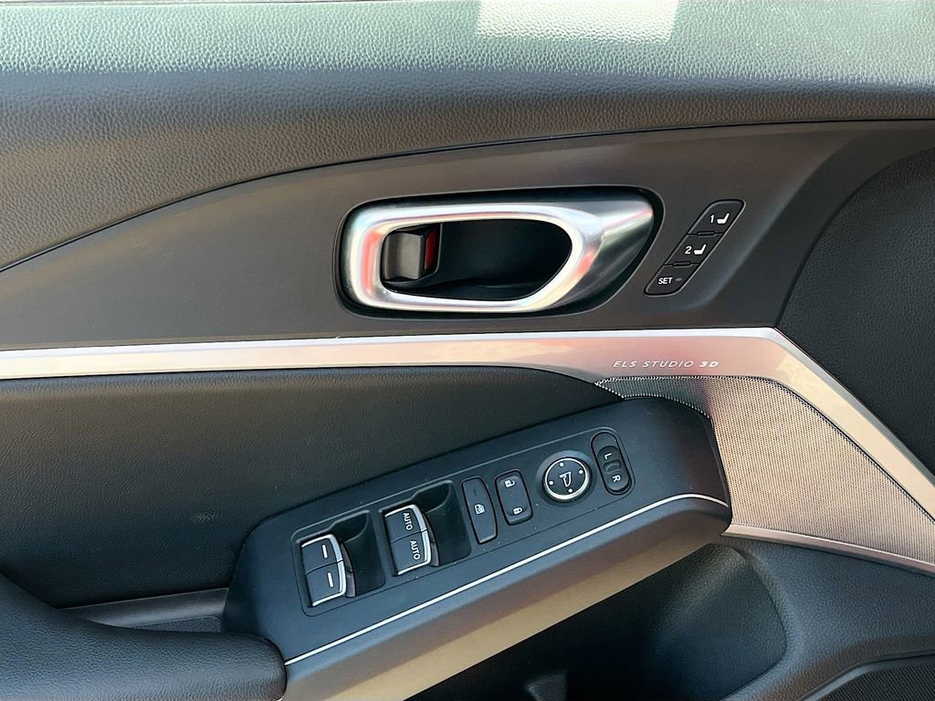 Used 2025 Acura Integra A-Spec image 17